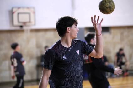 Es cañuelense y fue preseleccionado por la selección juvenil Argentina de Handball
